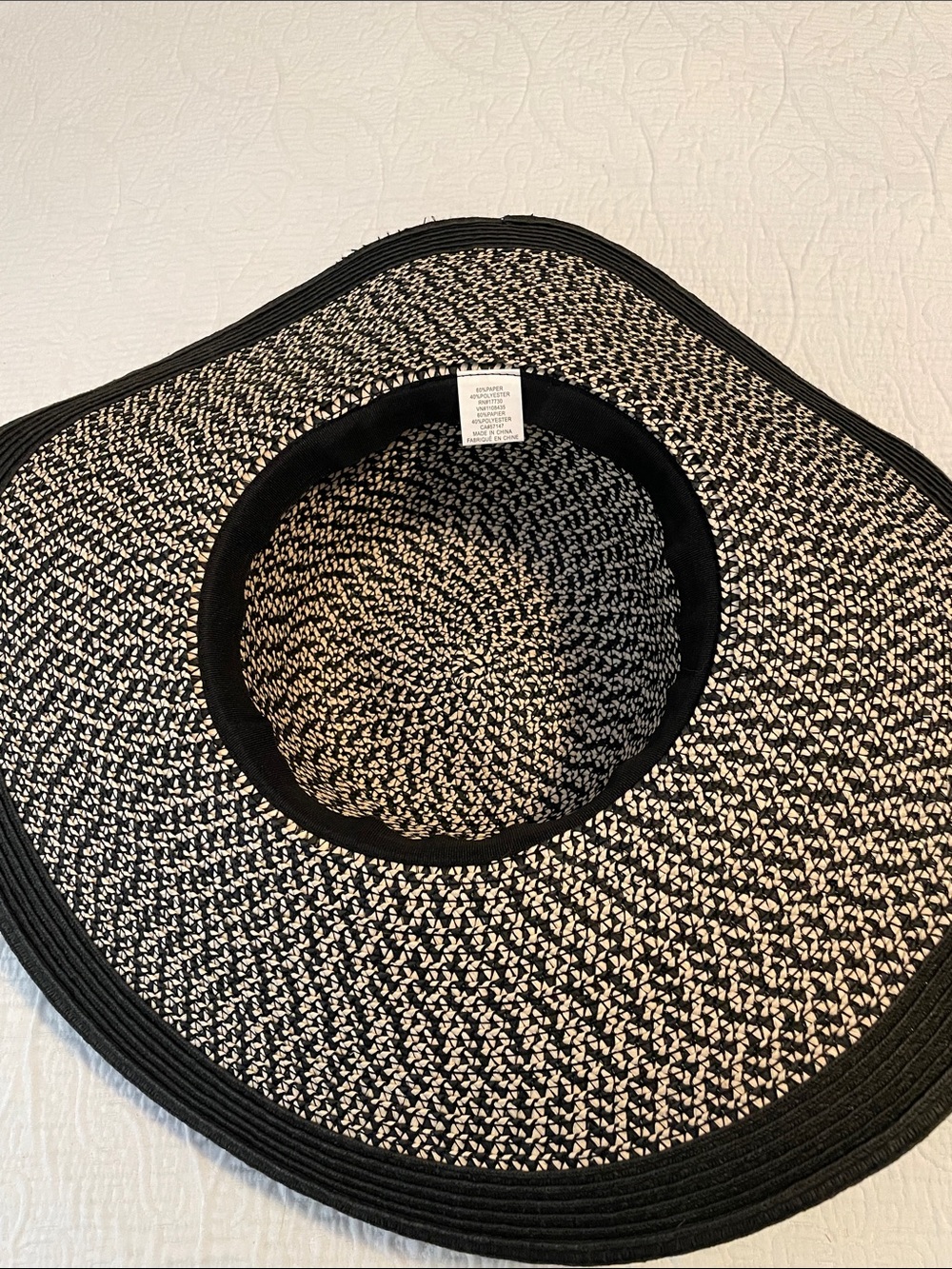 Black & white woven sun hat. Elegant and casual - Picture 2 of 5